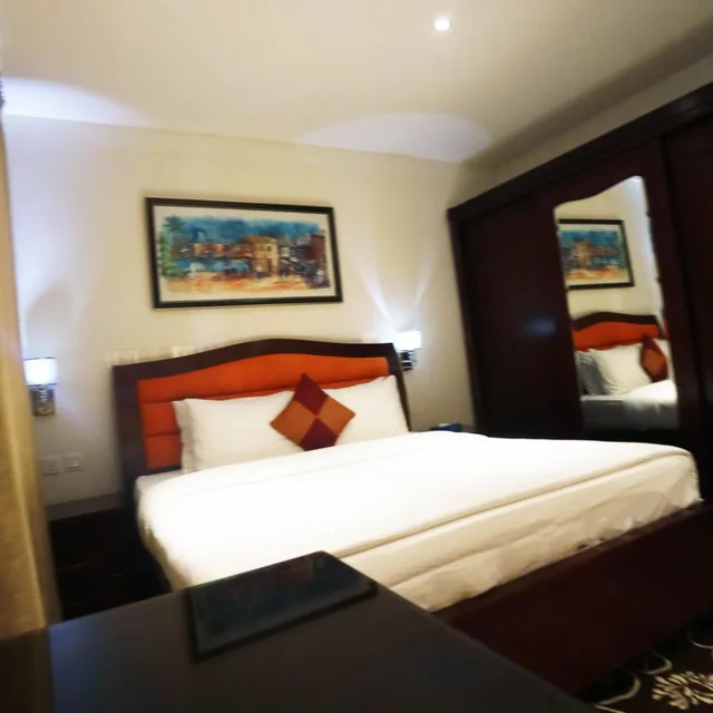 جناح ملكي بشرفة، Naylover Hotel Suites 3/10
