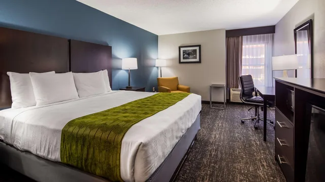 غرفة بسرير مزدوج لذوي الإعاقة، Best Western Rock Hill 1/2