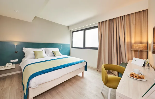 Classic, Double Bed, Sea Side, Balcony, Hotel Sipar Plava Laguna 3/5