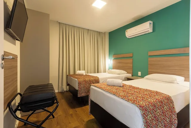 2 Bedrooms, Plus, Apartment, Twin Beds, Sofa, Balcony، CASTELMAR HOTEL 3/4