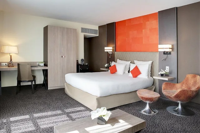 جناح جونيور بسرير كوين، Best Western Premier Hotel De La Poste & Spa 2/7