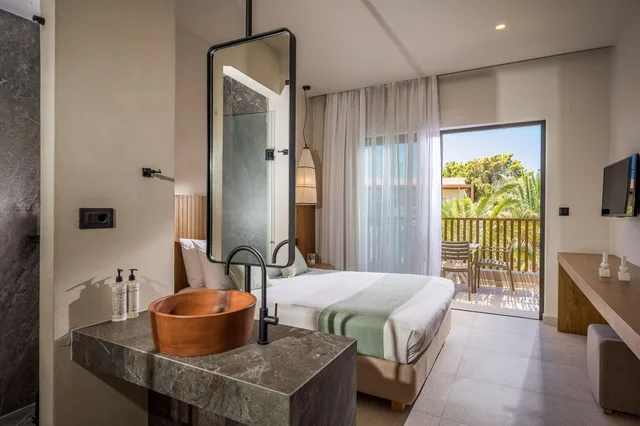 غرفة سوبيريور رباعية، Stella Village Seaside Hotel 6/6