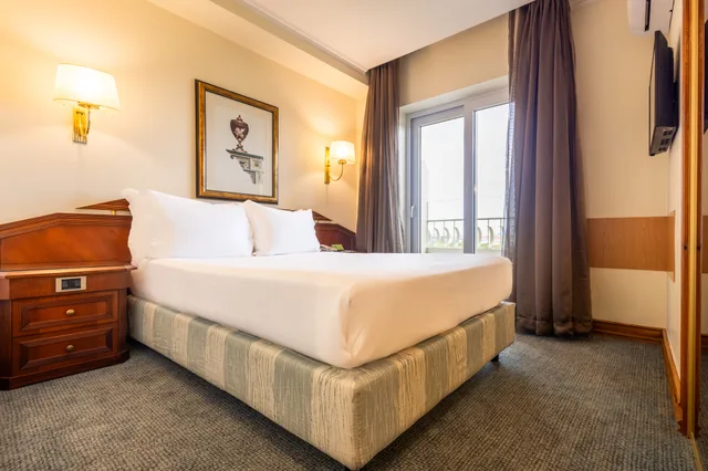 غرفة مفردة بشرفة، Sana Rex Hotel 3/5