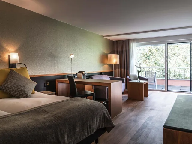 Junior Suite, Double Bed, Balcony, Hotel Royal St Georges Interlaken MGallery 2/7