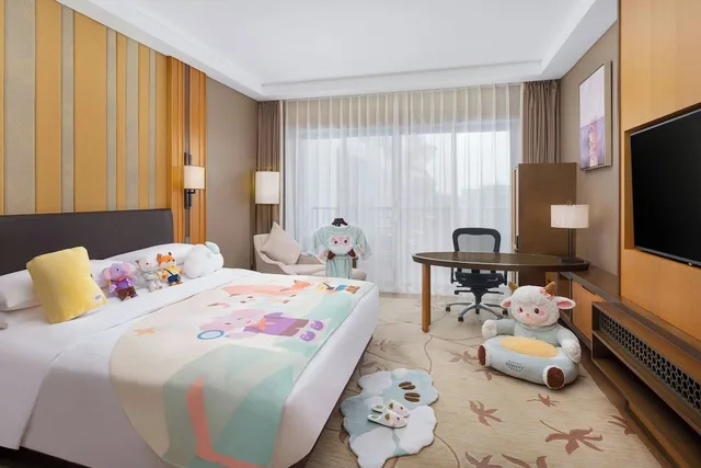 Marriott, Family, King Bed, Balcony، Sheraton Grand Hangzhou Wetland Park Resort 3/10