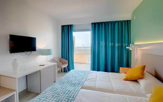 Room, Double Bed, Side Sea View, Balcony or Terrace، Sbh Maxorata Resort 1/2