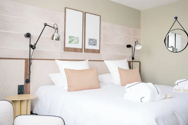 Privilege, Twin Beds, No Balcony, Thalazur Carnac 2/2