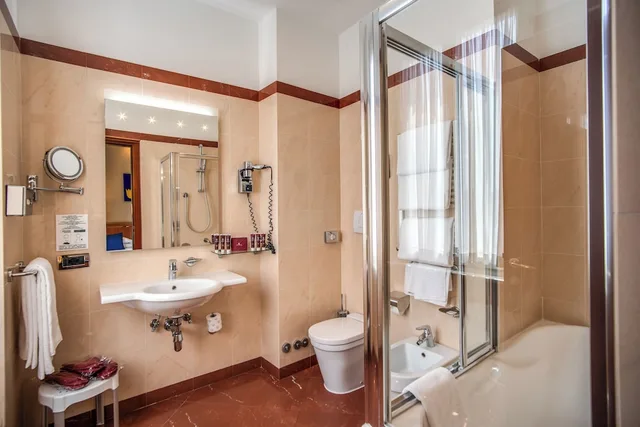 Room, Triple, 1 Queen and 1 Single Bed, Accessible, Diocleziano Hotel 8/10
