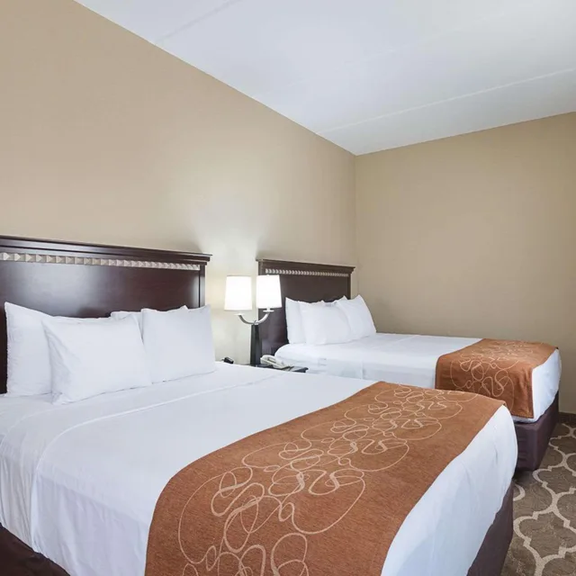 جناح بسرير كوين بشرفة، Comfort Suites Beachside 6/10