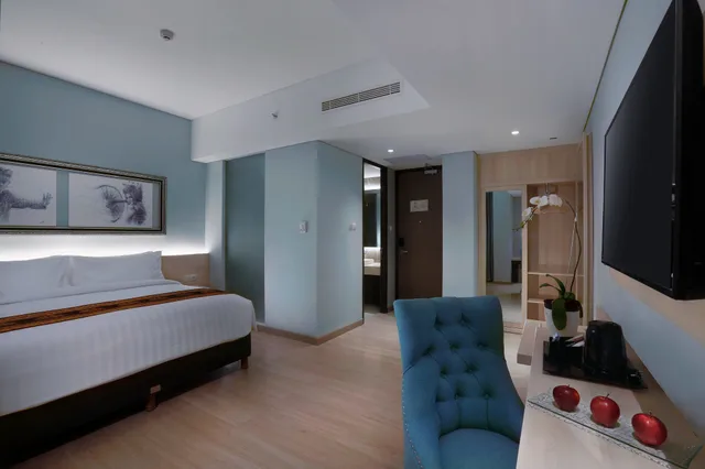 جناح جونيور بسرير مزدوج، Aston Banyuwangi Hotel & Conference Center 2/7