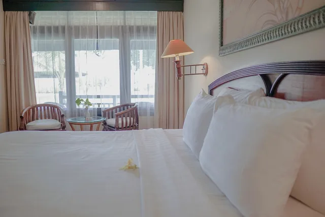 Bungalow, Sea View, Merumatta Senggigi Lombok 5/10