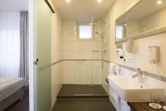 غرفة كلاسيكية بسرير كوين، Best Western Hotel Lamm 9/10