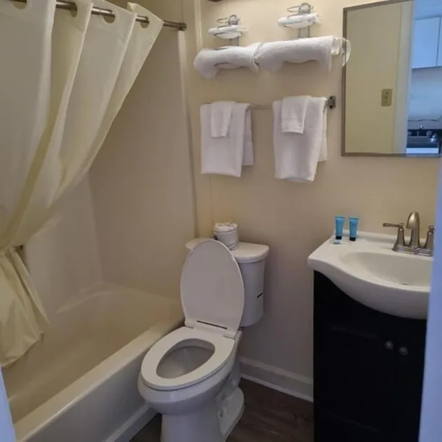غرفة ديلوكس بسريرين كوين، Oceanfront Twilight Surf Hotel 4/5