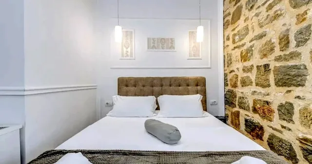 غرفة حصرية بسرير كينج، Silver Gate Rooms Dioklecijan Palace 1/7