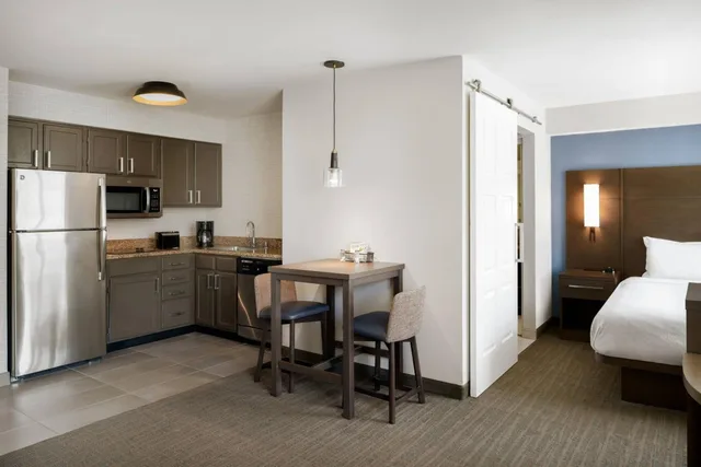 جناح استوديو بسرير كينج مع أريكة لذوي الإعاقة، Residence Inn By Marriott Pleasanton 3/4