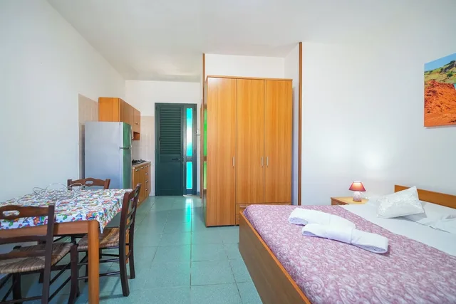 استوديو جونيور بسرير مزدوج وسرير فردي، Residence La Pineta - Campsite 6/7
