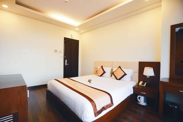 غرفة سوبيريور بسرير كوين، International Hotel 1/1
