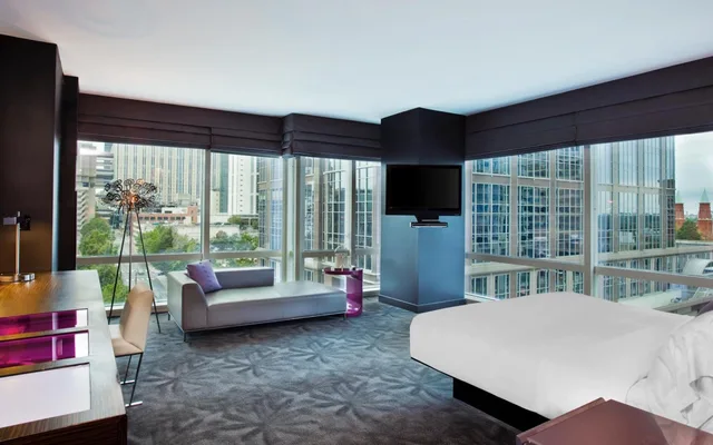 Cool, Guest Room, King Bed, Corner، W Atlanta Downtown 2/5
