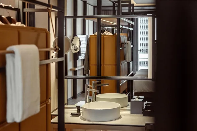 غرفة بسرير كينج في طابق مرتفع، Hyatt Centric City Centre Kuala Lumpur 4/5
