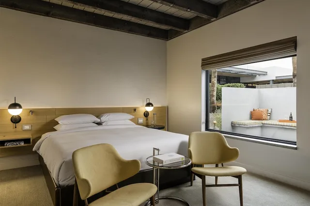 جناح بسرير كينج مع أريكة، Andaz Scottsdale Resort And Bungalows 9/10