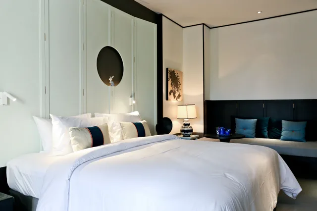 Willow، HOTEL DES ARTISTS PING SILHOUETTE 2/7