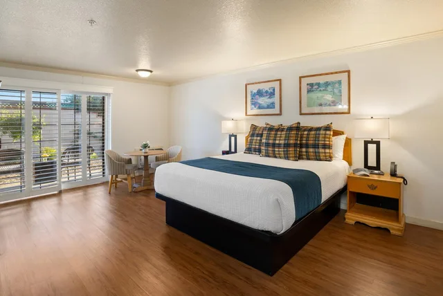 غرفة بسرير كينج، SEA PINES GOLF RESORT 2/5