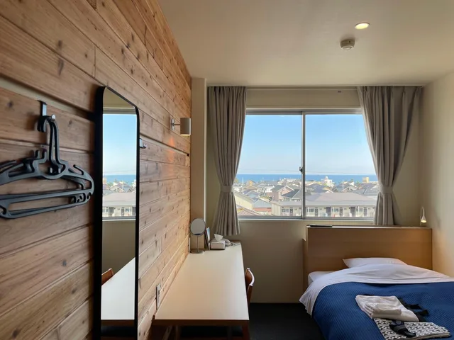 Superior, Single, Sea View, Hitachi Hotel Crane 1/4