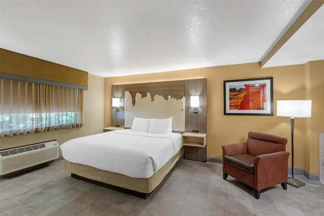 جناح رئاسي بسرير كينج مع أريكة، Best Western Plus Canyonlands Inn 3/10