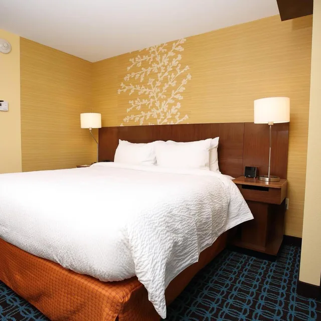 جناح بسرير كينج، Fairfield Inn Suites East Grand Forks 2/3