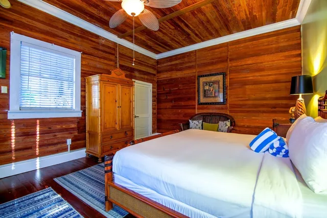 Jungle, Suite, King Bed، Ambrosia Key West 1/3