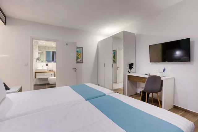 غرفة قياسية بسريرين منفصلين بشرفة، Solana Hotel & Spa 5/10
