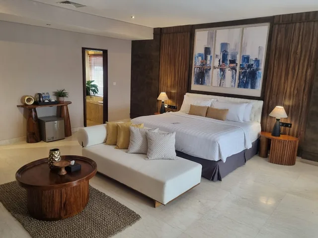 جناح تنفيذي بسرير كينج، Crystal Kuta Hotel 3/10