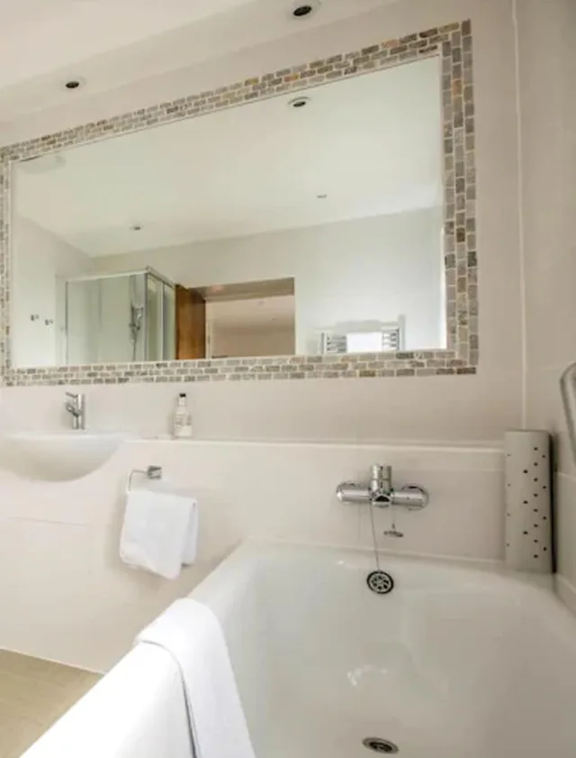 Room, Twin Beds, Ocean View, Ommaroo Hotel 2/2