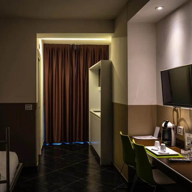 Room, Triple, 57reshotel Orio 9/10