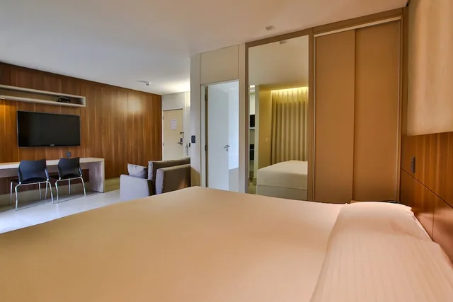 جناح بزنس بسرير كوين، Transamerica Belo Horizonte Lourdes 1/3