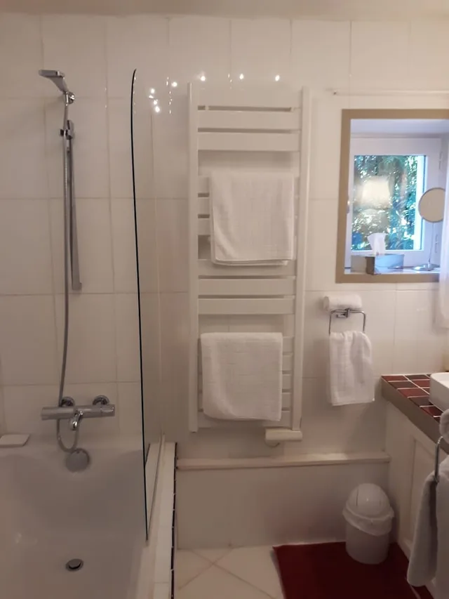 غرفة بسرير كوين، La Maison Epellius 1/1