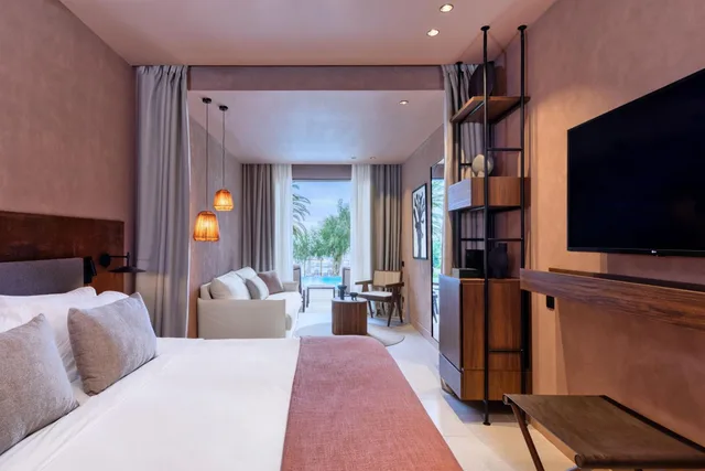 Sapphire, Junior Suite, Sea View, Sofa, Swim Up Pool، Domes of Corfu Autograph Collection 1/10