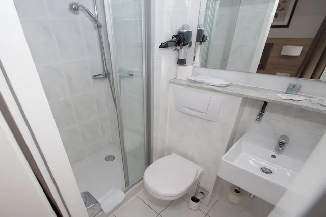 غرفة بزنس مفردة، Hotel Löhr 9/10