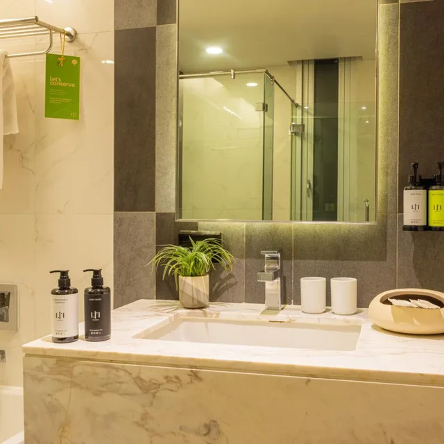 جناح سوبيريور بسرير كينج بغرفة نوم واحدة، Lit Bangkok Residence 10/10