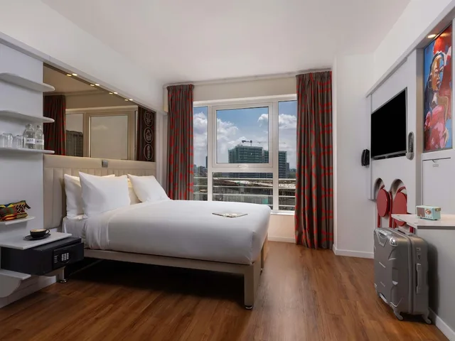Room, Double Bed, ibis Styles Nairobi Westlands 2/18