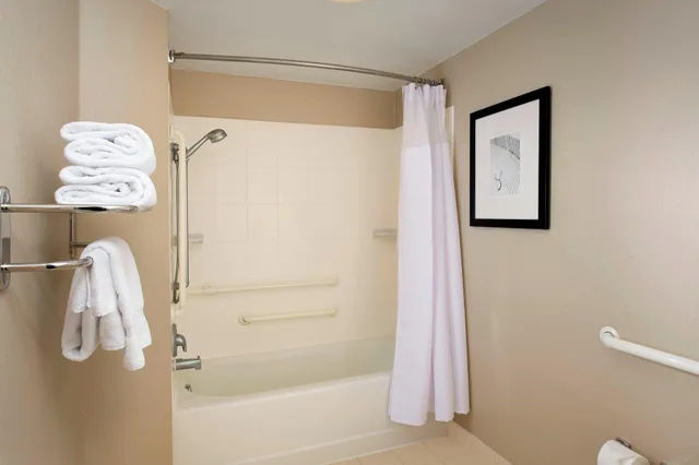 استوديو بسريرين كوين مع أريكة لذوي الإعاقة، SpringHill Suites by Marriott Jacksonville North I-95 Area 5/5