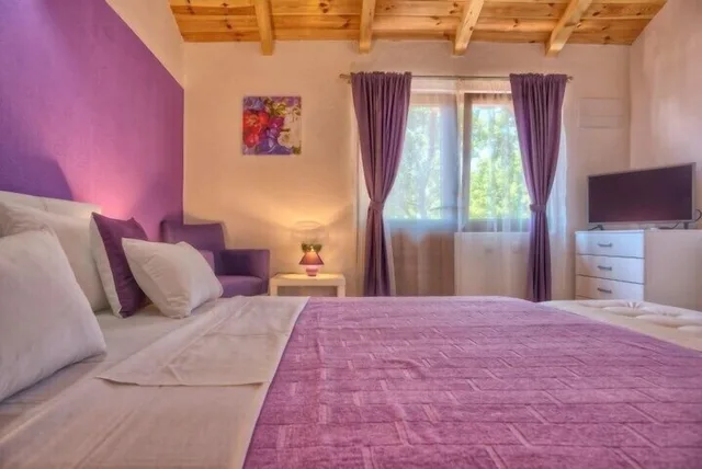 Superior, Studio, Queen Bed, Garden Area، Guesthouse Harmonia 1/3