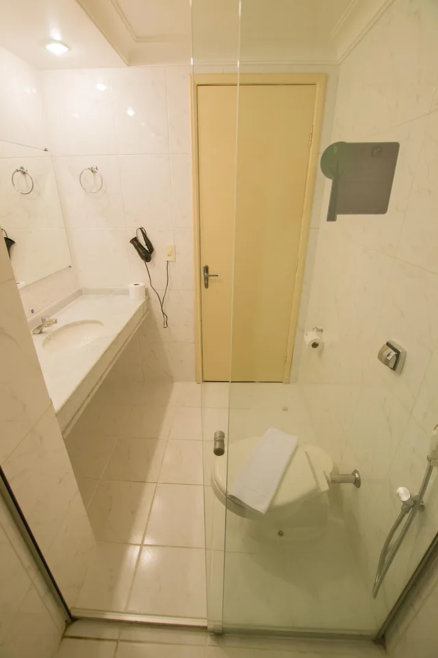 Standard, San Juan Executive 5/6