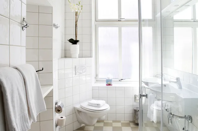 Superior, Double Bed, Hotel Royal Gothenburg 2/2