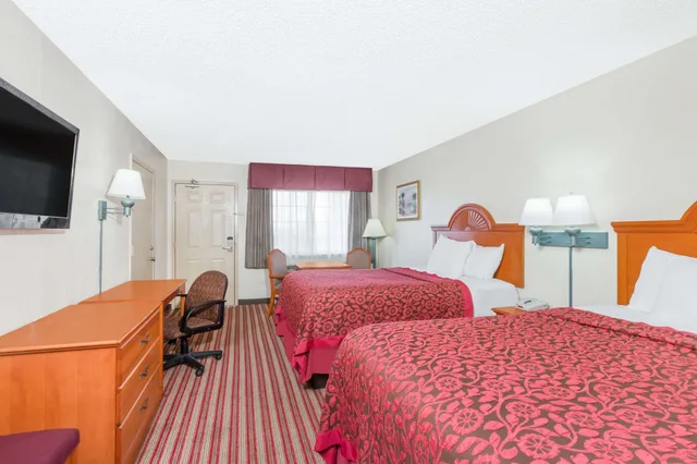 غرفة بسريرين كوين لذوي الإعاقة، Days Inn by Wyndham Portland/Corpus Christi 4/10