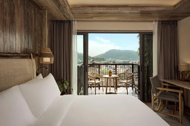 جناح بسريرين منفصلين بإطلالة على الحديقة بغرفتي نوم، Dinso Resort 4/5