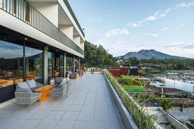 Tribhuwana Padma Lake Resort، Klungkung 43/50