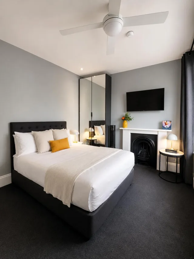 استوديو سوبيريور ثلاثي بسريرين منفصلين وسرير مزدوج وسرير فردي، Bayswater Boutique Lodge 6/10