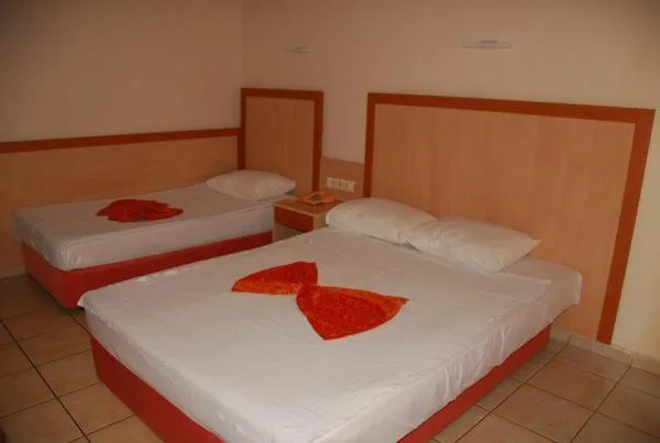 غرفة قياسية ثلاثية، Park Hotel - Adults Only 1/5