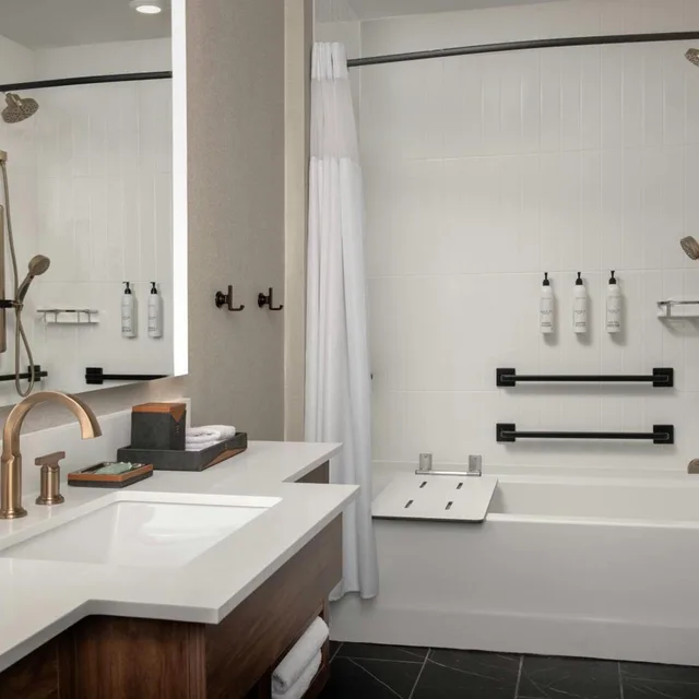 جناح تنفيذي بسرير كينج بإطلالة على الجبل، Springhill Suites By Marriott Steamboat Springs 2/4